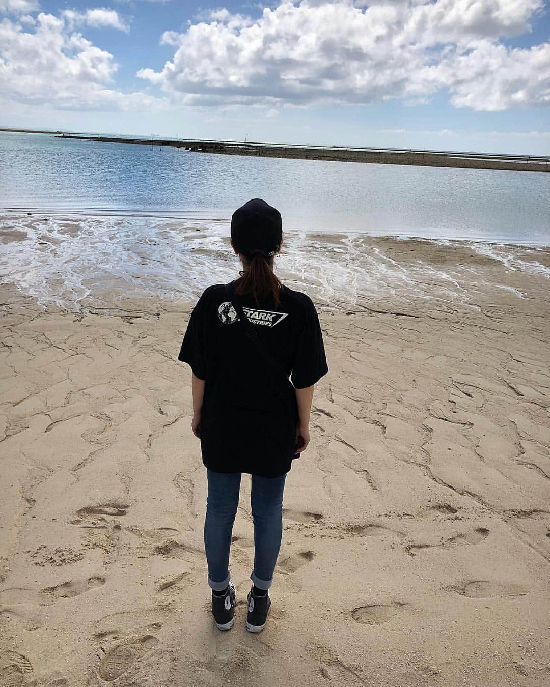 愛美さんのインスタグラム写真 - (愛美Instagram)「海の日◎ なにか考えているようでなにも考えていません。」7月16日 23時18分 - aimin_official