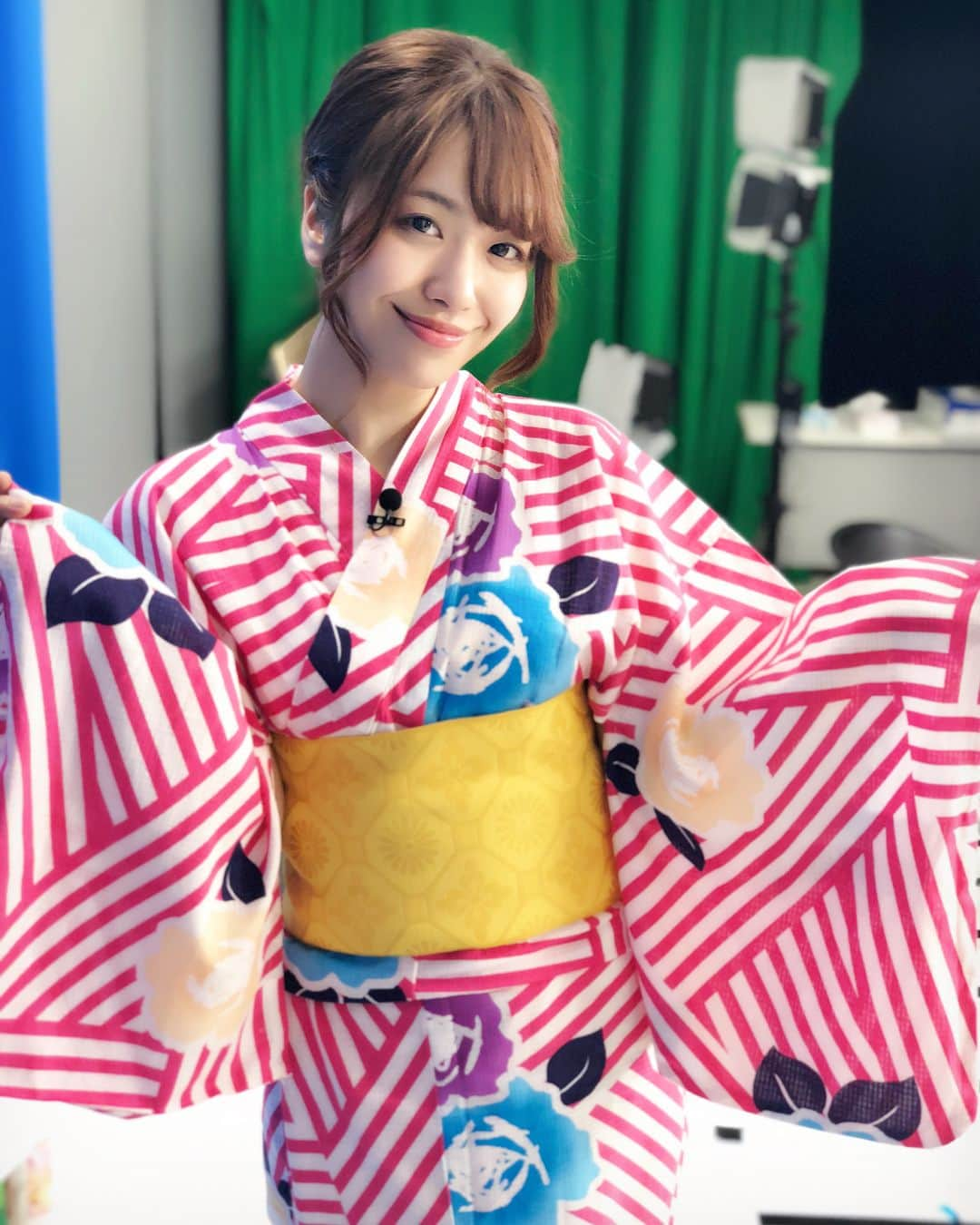 愛美さんのインスタグラム写真 - (愛美Instagram)「今年初浴衣◎ . ホラゲ見るの好きだからもっとやりたいんだけどなぁ〜✨まさかのホラー耐性が強くてリアクションが、、、 . みなさんはなんのゲームがみたいですか？？？✨ #レクニャン #ootd #浴衣」7月16日 21時57分 - aimin_official