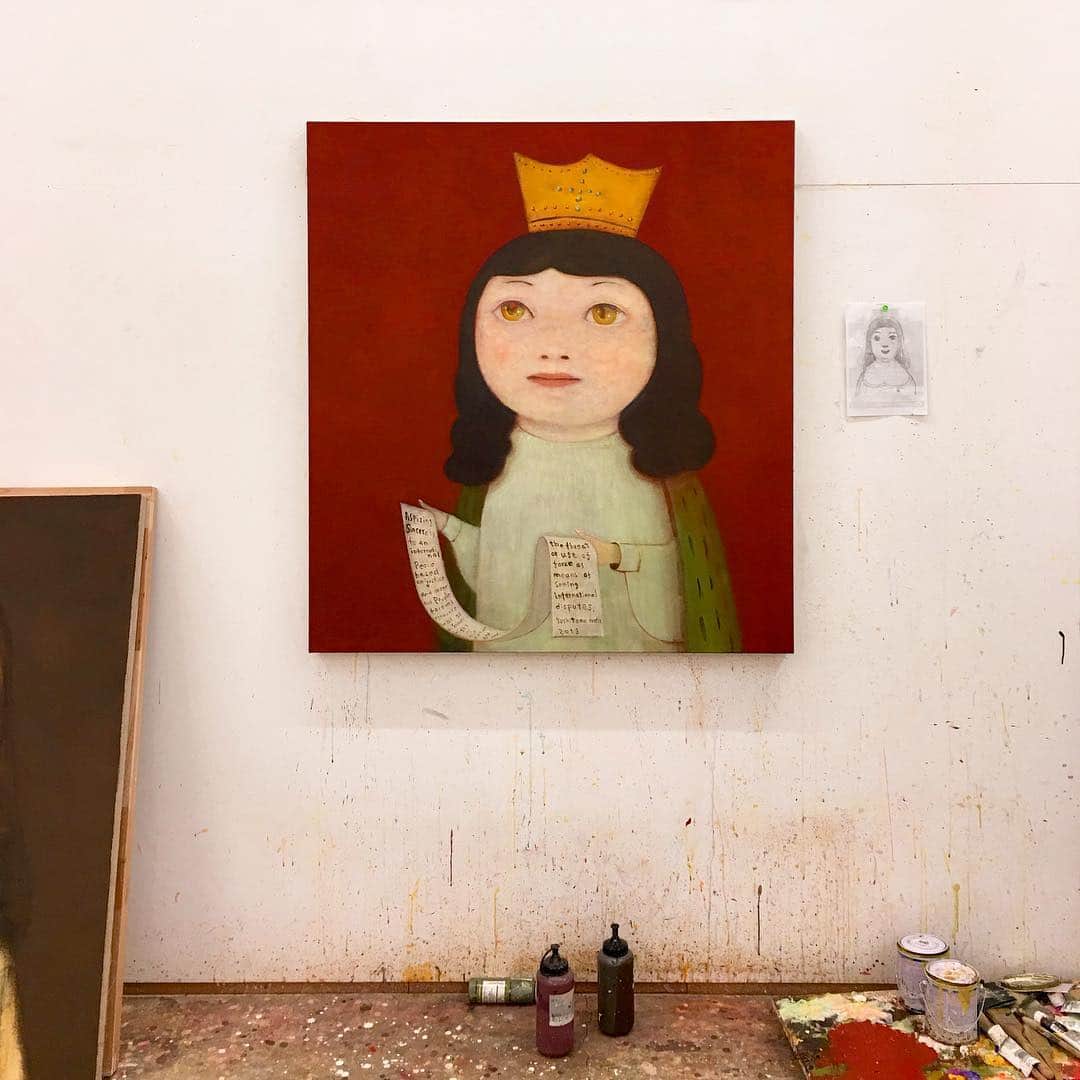 奈良美智のインスタグラム：「homage painting to Niko Pirosmani titled “ QUEEN TAMAR ”. it’s not finished yet, but almost done.  it’s a little bit different from other paintings of mine, that’s homage.」