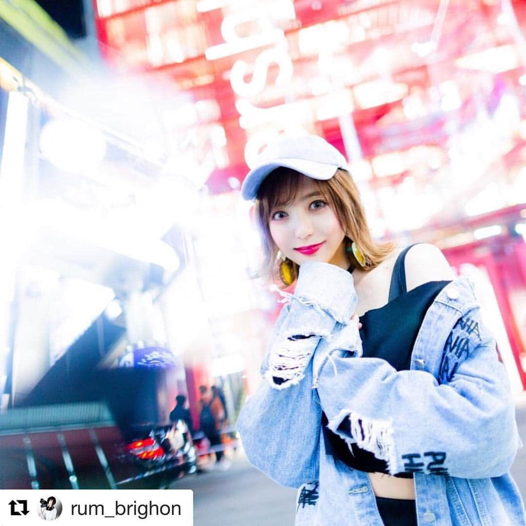 ゆうたむさんのインスタグラム写真 - (ゆうたむInstagram)「❣️ #Repost @rum_brighon with @get_repost ・・・ 夜の渋谷で撮ったドラマチックな1枚！ ＊ ＊ ◉model:ゆうたむ（@namikiyuu） ◉hairmake:Mitsuru Okuzumi（@okuzumi.326） ◉makeup:Kohei Kawazoe（@k_k_hair_designer） ◉assistant:マホ&まりお ＊ ＊ 5D Mark lllと安定の24mm単焦点レンズ！ ストロボなし（というより光ってなかったw） ゆうたむは7/20に渋谷R Loungeで開催される『GRACIA』というイベントにSpecial Guest DJで出演されます！  #ポートレート #渋谷 #shibuya #dramatic #ドラマチック #ゆうたむ #並木優 #5dmark3 #24mm #単焦点レンズ #canon #DJ #イベント #gracia #ロケーションフォト #自然光 #ストロボ #カメラマン #広告 #photo #photographer #フォトグラファー #photography #写真好きな人と繋がりたい #写真撮ってる人と繋がりたい #ファインダー越しの私の世界 #followme #フォローミー #tokyostrobist」7月17日 17時06分 - yuutamu_non