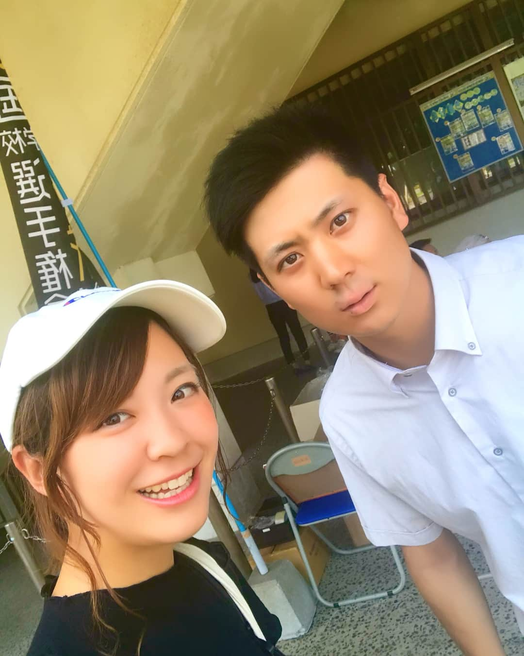 上杉あずささんのインスタグラム写真 - (上杉あずさInstagram)「. #第100回全国高校野球選手権大会 #山口大会 に行ってきました⚾️🌼 マイブラザーの恭平が去年から部長(責任教師)を務める #長門高校 を応援に行きました📣🎌2季連続で #甲子園 出場中の #下関国際 に7回コールドで敗れてしまいましたが…去年に引き続き、心温かい生徒さんたちが集う応援したくなるチームでした✨一生懸命な姿、純な涙に感動。3年生お疲れ様でした！1.2年生も多いチーム。新チームも楽しみにしてます☺️✊ . そして恭平も私も、目標としてきた野球に関わる仕事をできるようになった事、改めて感慨深い。野球バカ姉弟で一直線です。でも、好きなように突き進ませてくれた両親に感謝しないとですね🙏✨たぶん2人ともこのまま野球野球野球…⚾️な人生で今季も婚期を逃すだろうけど←…(笑)青春を感じながら若々しく頑張りますので、引き続きよろしくお願いします🙇‍♀️💓💓 #高校野球 #甲子園への道 #山口 #下関 #オーヴィジョンスタジアム下関 #野球部 #先生 #まだ生徒感 #黒板の字が汚いらしい #しっかりしてよ #弟 #jica #青年海外協力隊 でも頑張ってきたよ #ブラジル #brazil #japan #yamaguchi #fukuoka #長門高校甲子園への夢 #続く」7月17日 15時38分 - azumacks