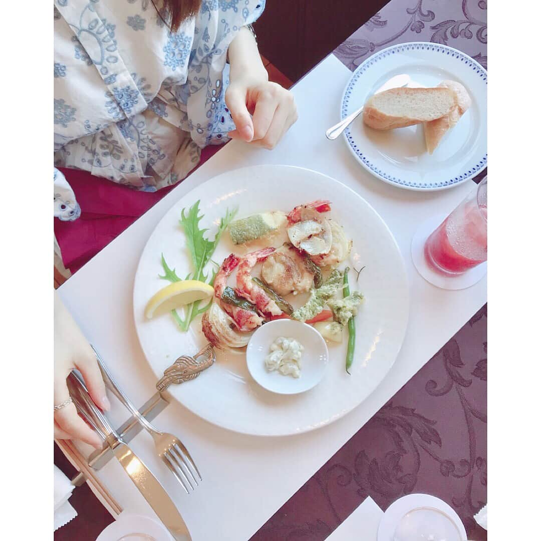 大野いとさんのインスタグラム写真 - (大野いとInstagram)「母と姉とご飯したよ☺️️✨」7月17日 19時43分 - ohno_ito