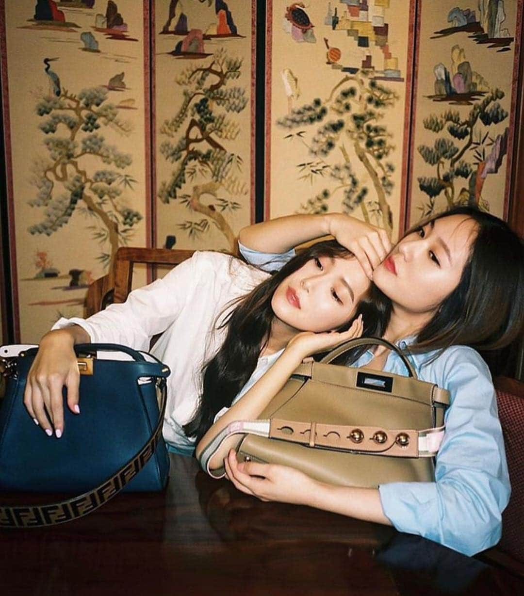 ジェシカさんのインスタグラム写真 - (ジェシカInstagram)「#jungsis for Fendi ❤️」7月17日 22時18分 - jungsisonly