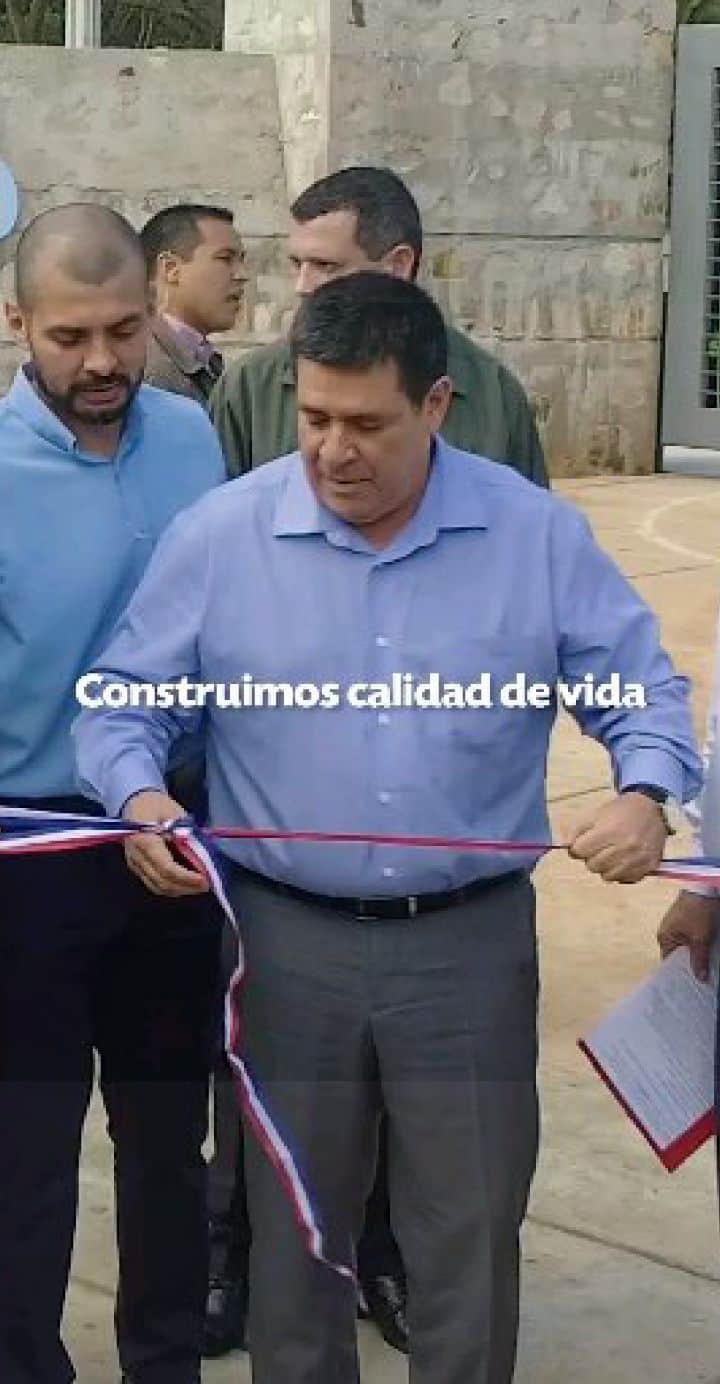 オラシオ・カルテスのインスタグラム：「Con su inauguración nuestra capital ganó 9,5 hectáreas de espacios recreativos para la gente. #HechosNoPalabras」