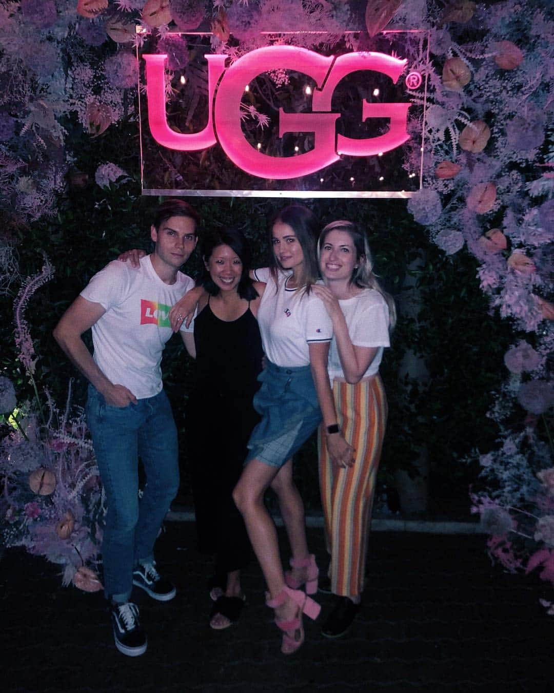 デビー・ライアンさんのインスタグラム写真 - (デビー・ライアンInstagram)「🐰🦄🐹 #ugglife get it」7月18日 16時32分 - debbyryan