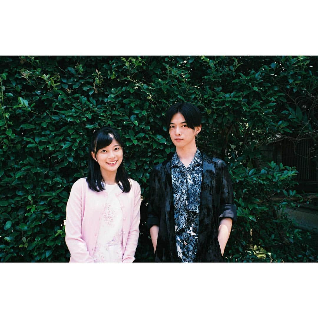芳根京子さんのインスタグラム写真 - (芳根京子Instagram)「今夜22時から「高嶺の花」 第2話です。  ついに千葉さん演じる龍一との絡みが、、！ 千葉さんは事務所の先輩なので ご一緒できて嬉しいです☺︎ #film #高嶺の花」7月18日 17時15分 - yoshinekyoko