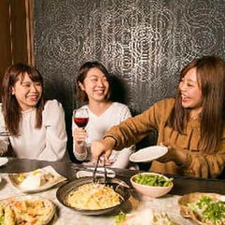 イチかバチか 千日前店さんのインスタグラム写真 - (イチかバチか 千日前店Instagram)「系列店紹介シリーズ☆ 今回は当店と同じビルの系列店【ゆずの小町 難波本店】の紹介です！！ ゆず料理やドリンクはもちろん色んな種類の料理や今流行りのモクテルも豊富に取り揃えております^_^ 気になった方は是非🎶  #大阪 #大阪難波 #千日前 #ゆず #個室 #系列店 #食べ放題 #飲み放題 #女子会 #宴会」7月19日 16時05分 - 1or8nanba