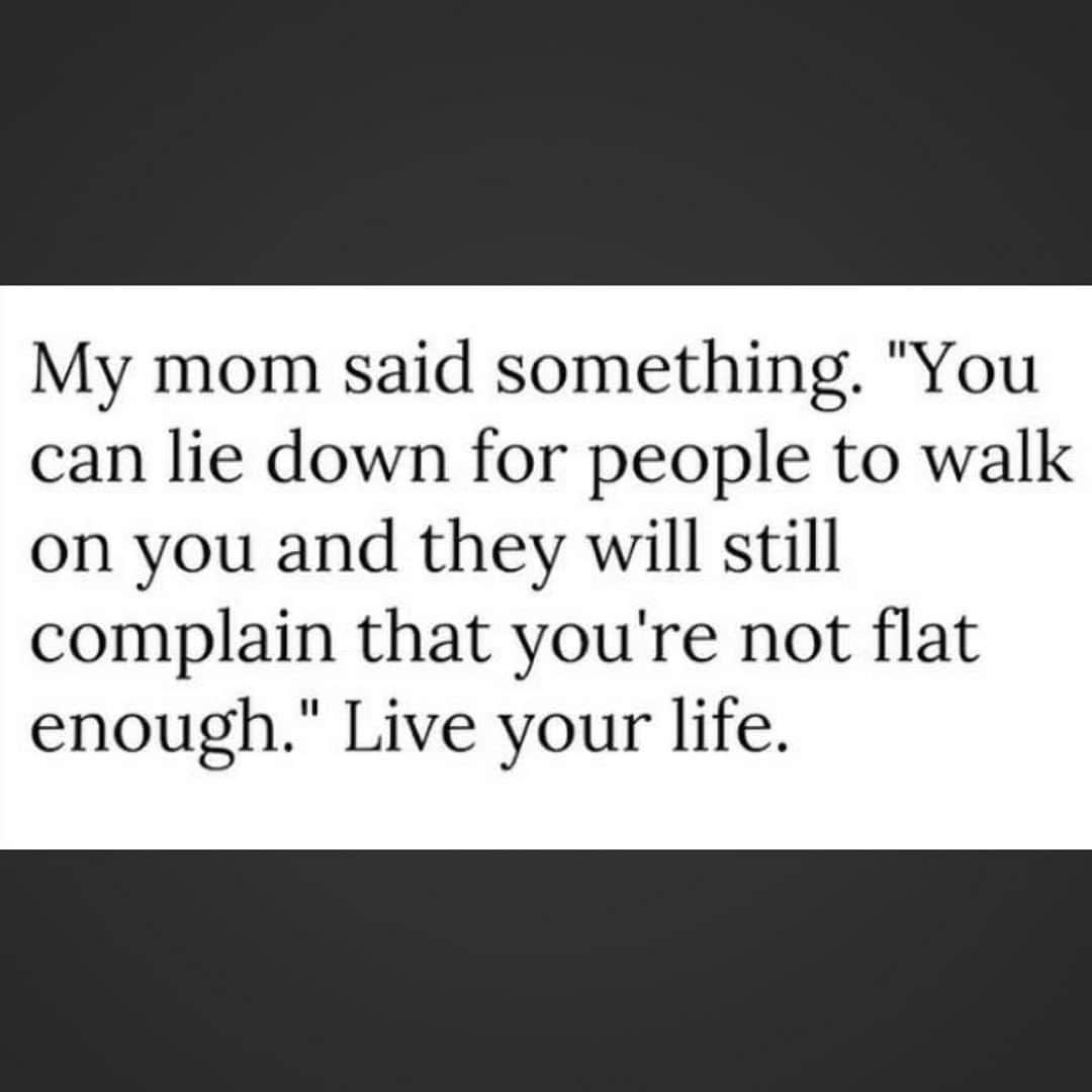 サイモン・ヘルバークのインスタグラム：「Live your life, ignore complainers and naysayers 🙏  #entrepreneur #entrepreneurship #Entrepreneurs #Entrepreneurlife #entrepreneurlifestyle #entrepreneurmindset #EntrepreneurQuotes #entrepreneurial #entrepreneursofinstagram #entrepreneurslife #entrepreneurmotivation #entrepreneurialmindset #entrepreneurstyle #entrepreneurwoman #EntrepreneurTips #entrepreneurship101 #EntrepreneurSpirit #entrepreneurgoals #EntrepreneurWomen #entrepreneurtip #entrepreneurmind #entrepreneurn #entrepreneurdose #EntrepreneurClass #Entrepreneure #entrepreneurmom #entrepreneurquote #entrepreneurmagazine #entrepreneurlyfestyle #entrepreneuriat」