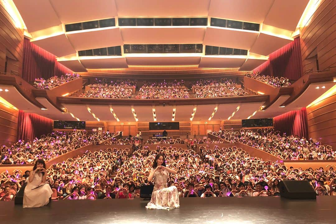 ユナさんのインスタグラム写真 - (ユナInstagram)「2018.07.13 / 2018.07.15 《So Wonderful Day - in tokyo / in osaka》 #thankyou 💕 #융스타그램」7月20日 15時01分 - yoona__lim