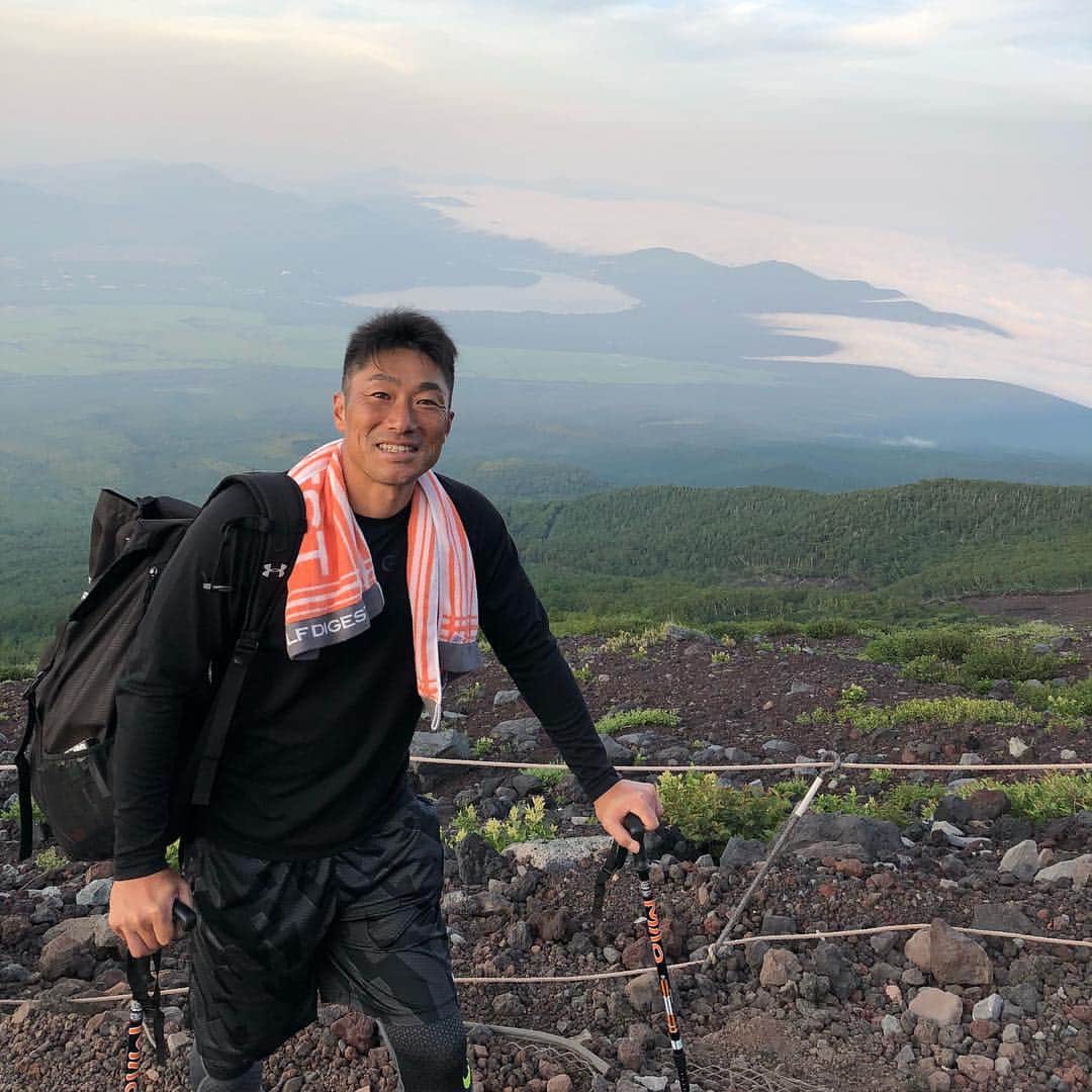相川亮二のインスタグラム：「富士山🗻五合目」
