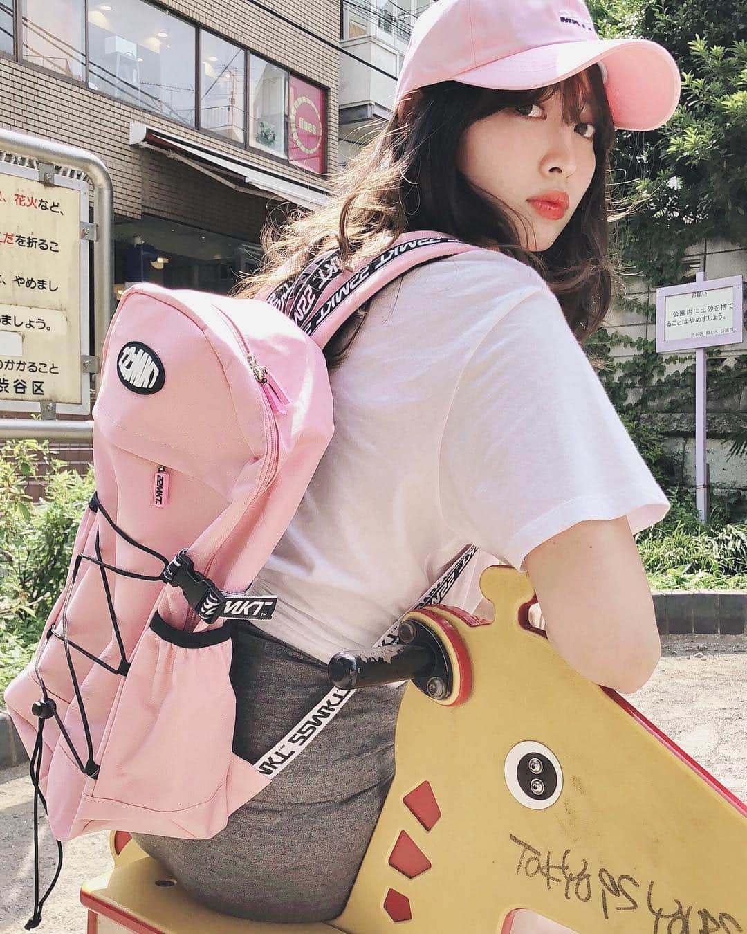 22market リュック 渦巻く ブラック 