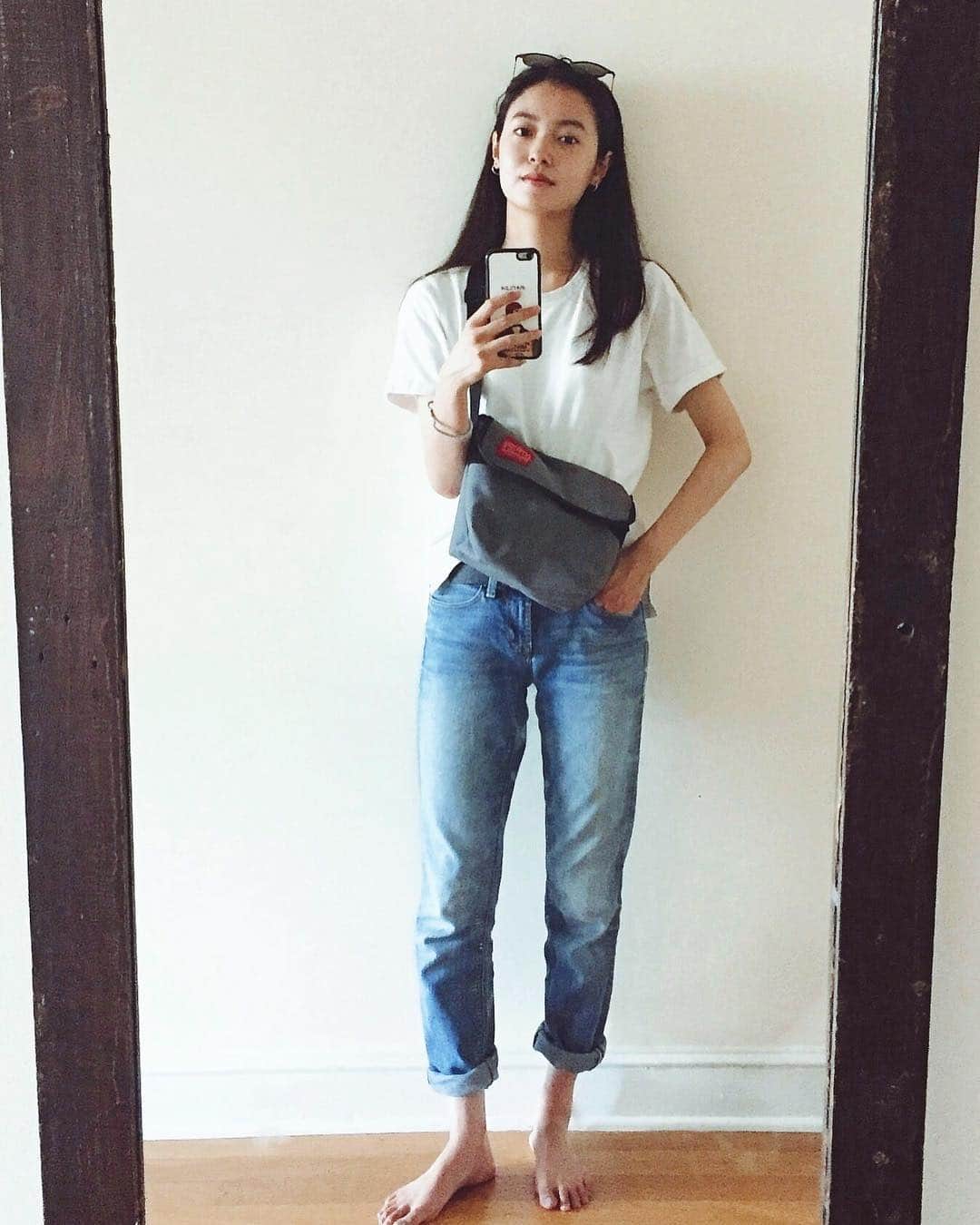 田辺桃子さんのインスタグラム写真 - (田辺桃子Instagram)「#モモコフク in USA 🇺🇸🗽 シンプルに、着たいものを着る。 日差し強かったぁ、、 タグ見てください☺︎!!」7月21日 19時52分 - momoko__tanabe