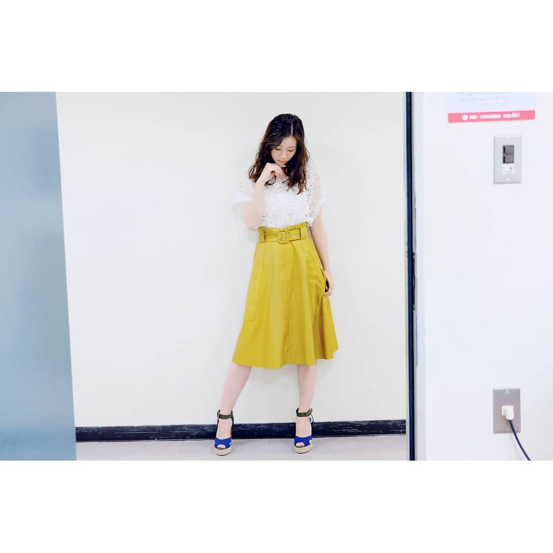 足立梨花さんのインスタグラム写真 - (足立梨花Instagram)「土スタ👗 #lois_crayon @lois_crayon_official」7月21日 23時02分 - adacchee