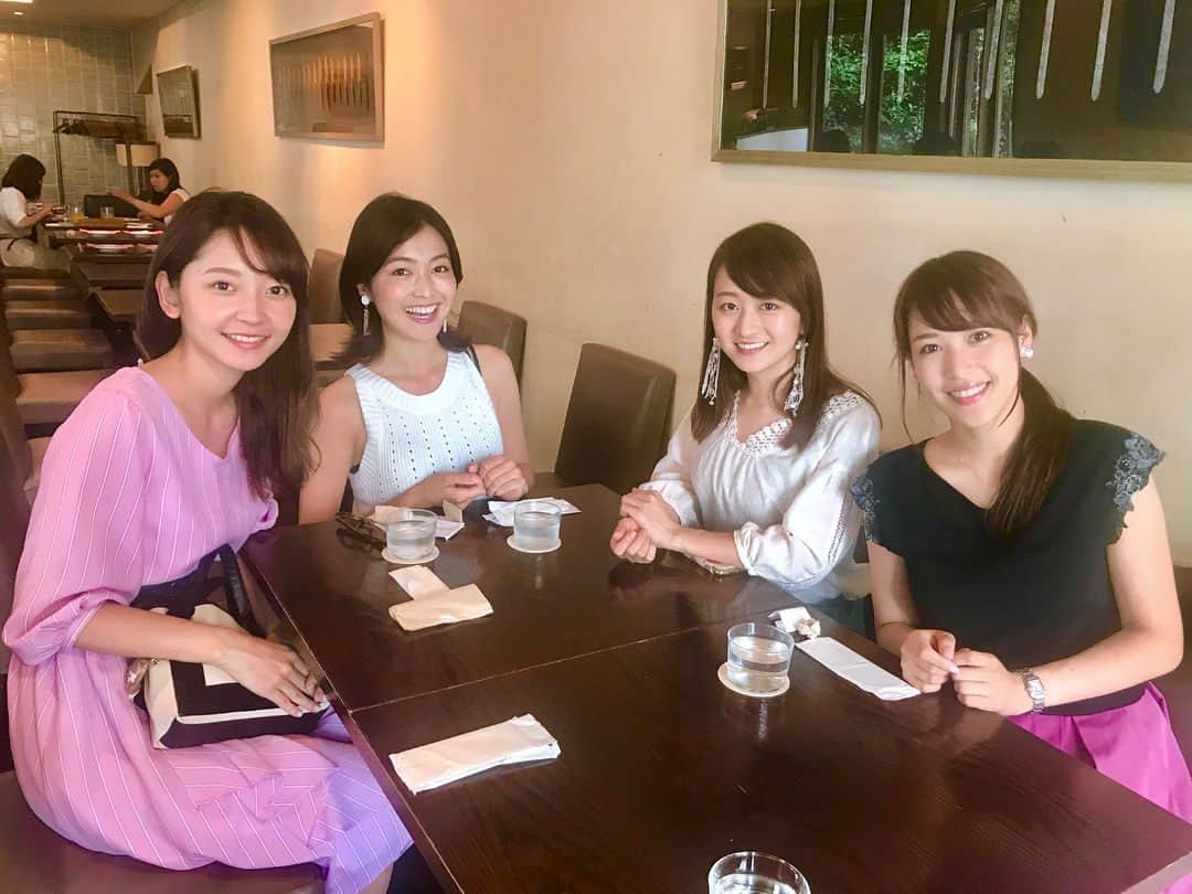 鷲見玲奈さんのインスタグラム写真 - (鷲見玲奈Instagram)「. 片渕アナ竹崎アナとランチをして、福田アナも合流し、気付けば4時間…😳 . 何をそんなに話していたんだろう？🤔 というくらいあっという間に時間が過ぎました。笑 . #ランチ #休日の過ごし方 #女子会 #幸せな時間 #福田典子 アナ #片渕茜 アナ #竹崎由佳 アナ #角谷暁子 アナは間に合わず…また次の機会に！😭」7月22日 18時43分 - sumi__reina