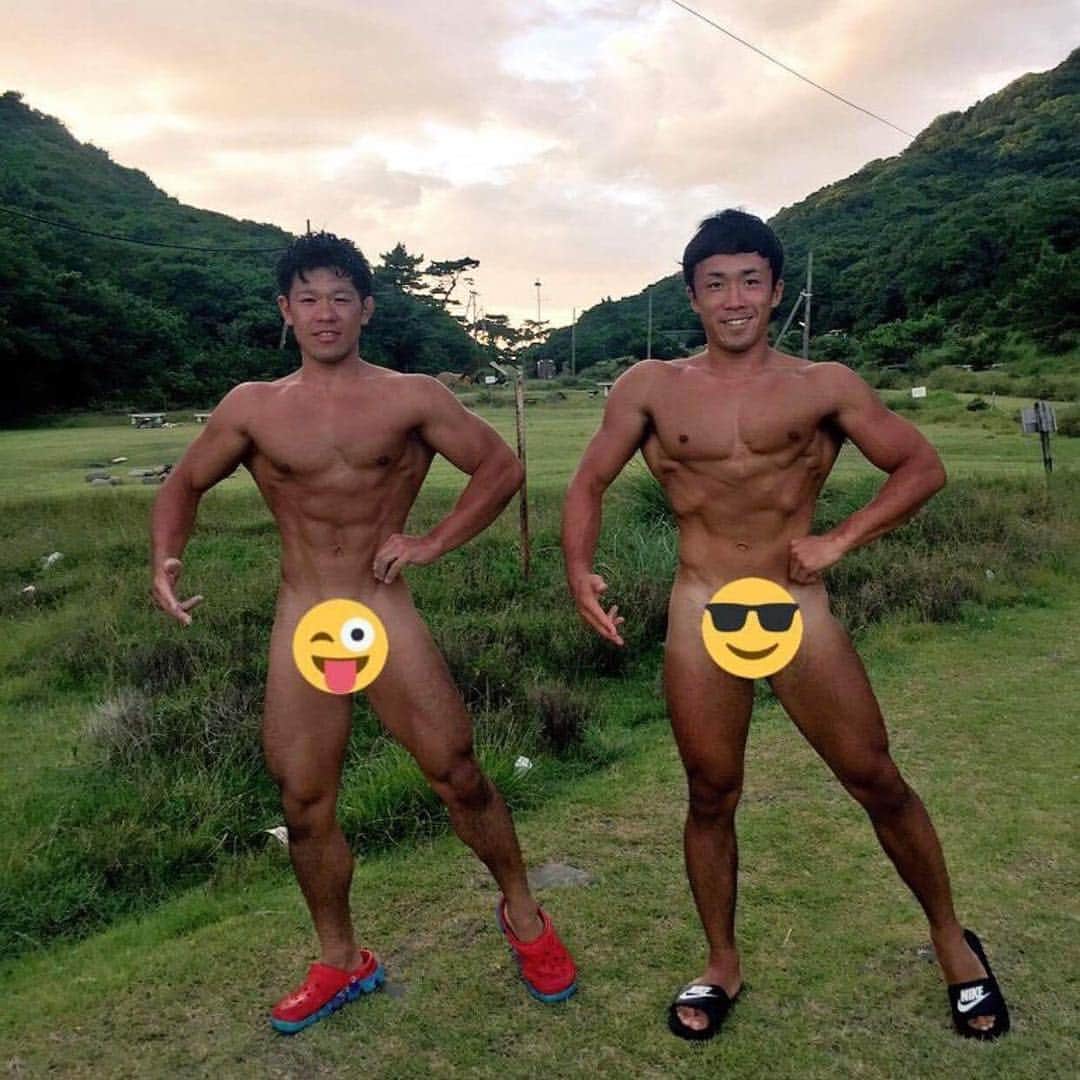 楽しんごさんのインスタグラム写真 - (楽しんごInstagram)「今日も全裸トレーニング  #naked」7月22日 10時51分 - tanoshingo.official