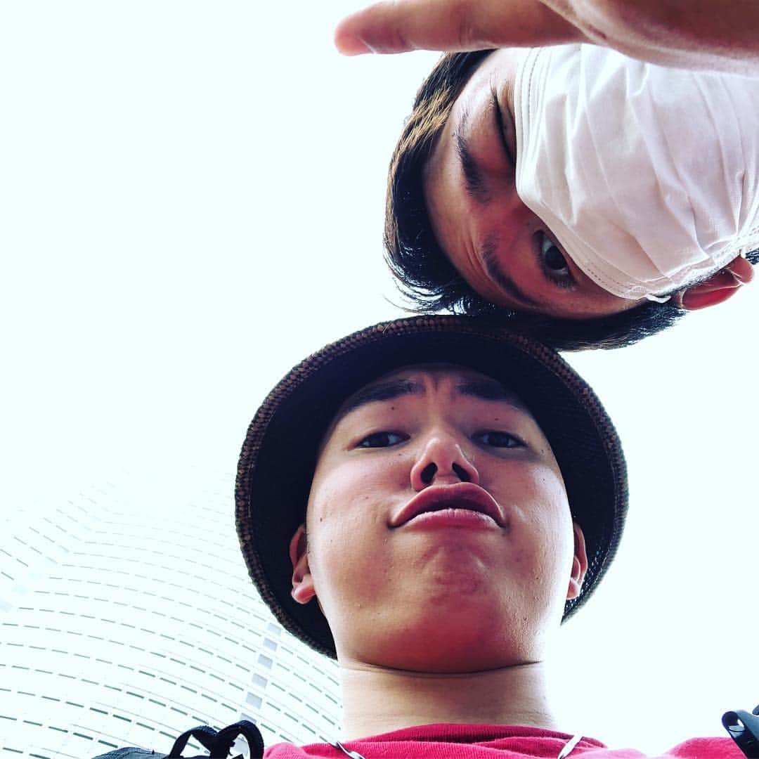 CO-DAのインスタグラム：「ちゃあさんと空高ーく！！」