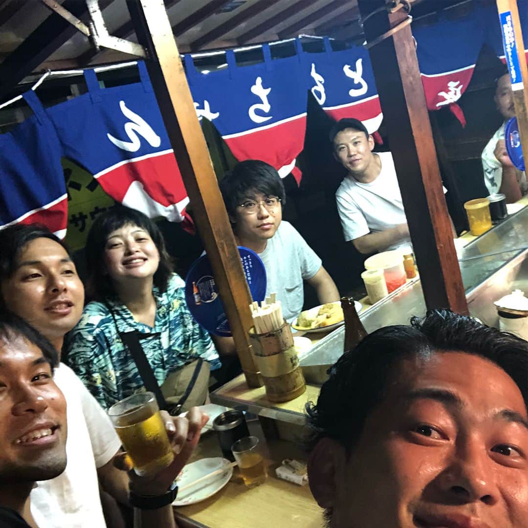 太田博久さんのインスタグラム写真 - (太田博久Instagram)「全国ツアー福岡公演終わりに打ち上げ！ #ジャングルポケット #全国ツアー #作家の斉川 #音響の西川さんを添えて」7月23日 1時12分 - hirohisaota