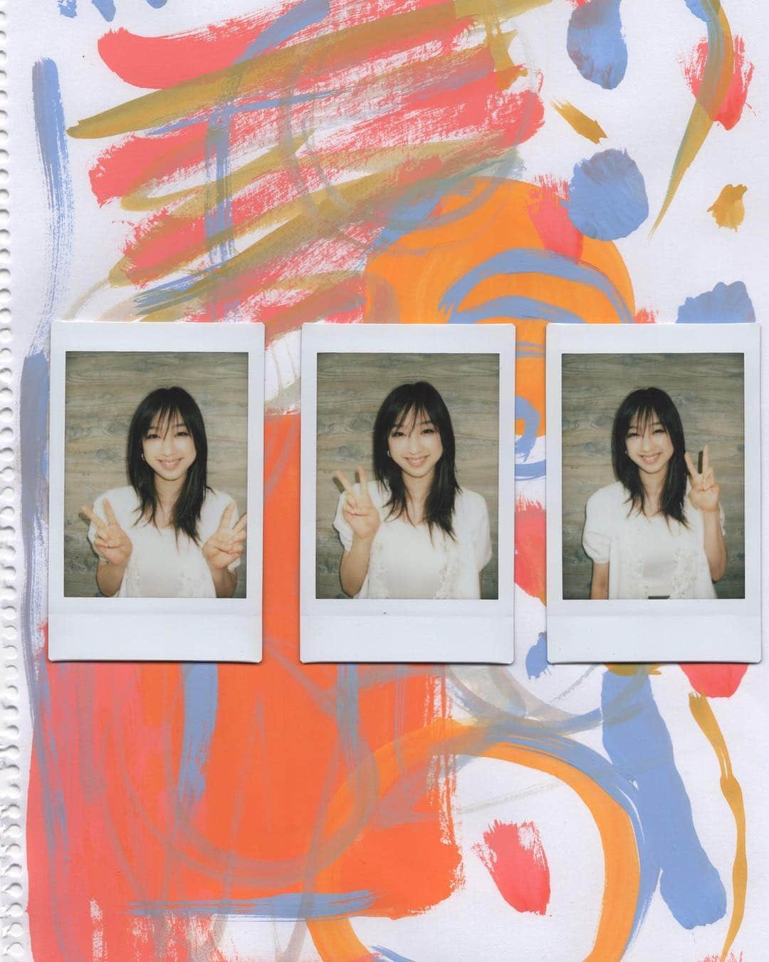 坂東希さんのインスタグラム写真 - (坂東希Instagram)「この間CM NOWという雑誌の 撮影でポラとりました🍋 ということで次号に出させていただきます。 いつもよりちょっと爽やか系で 照れました。 おたのしみに。」7月23日 13時51分 - nozomibando_official