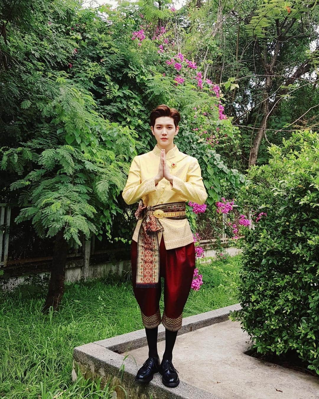 レン さんのインスタグラム写真 - (レン Instagram)「ผมจะเป็นเจ้าชายของคุณ คิดถึงที่สุดครับ 😉 #welcomeRENtoThailand #thailand #thai ⛵️🏜🏝🛶🇹🇭」7月23日 14時57分 - mingi_choi