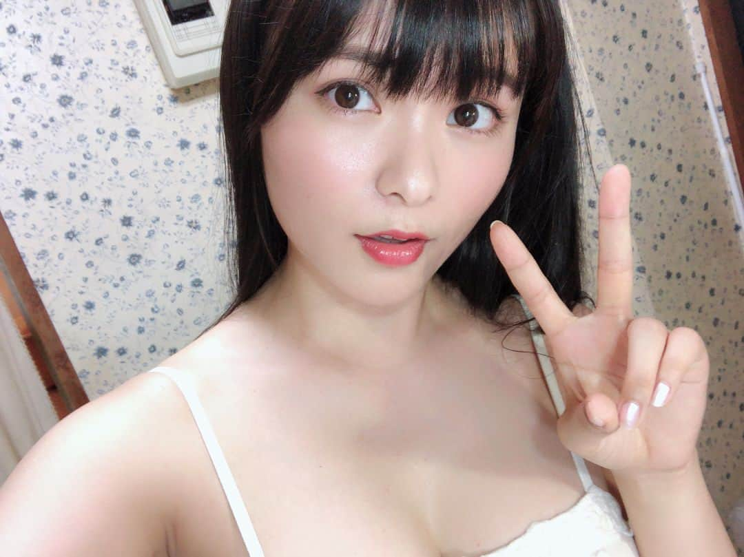 星名美津紀さんのインスタグラム写真 - (星名美津紀Instagram)「✌︎('ω')✌︎#2019カレンダー撮影でした#星名美津紀 #mizukihoshina #japan」7月23日 21時51分 - hoshina_mizuki