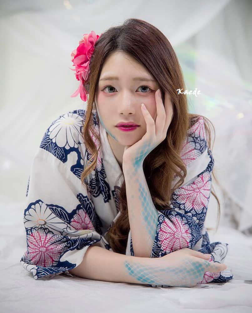 小日向楓のインスタグラム：「･ ･ 女優展お疲れ様ですた\( ¨̮ )/ (いまさらとか言わないで♡) ･ ･ #ポートレート #被写体 #ポートレートモデル #写真 #写真好きな人と繋がりたい #カメラ #浴衣 #女優展 #ボディペイント #鱗 #人魚 #夏 #photo #model #portrait #camera #summer #instagram #instagood #followme」