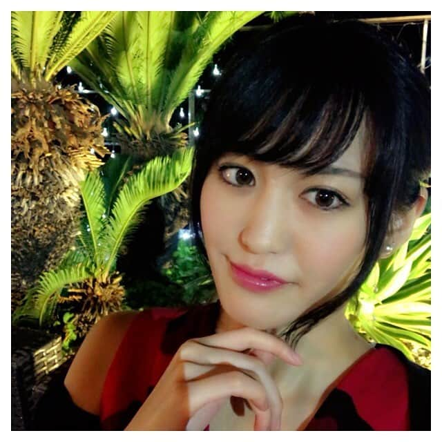 坂本くるみのインスタグラム：「#星屑リベンジャーズ 🌟 新川優愛さんの友人役で出演させて頂きました。 Ameba TVの1話です。 風がすごい撮影で髪がびゅんびゅんでした(笑) * #AmebaTV #坂本くるみ *」