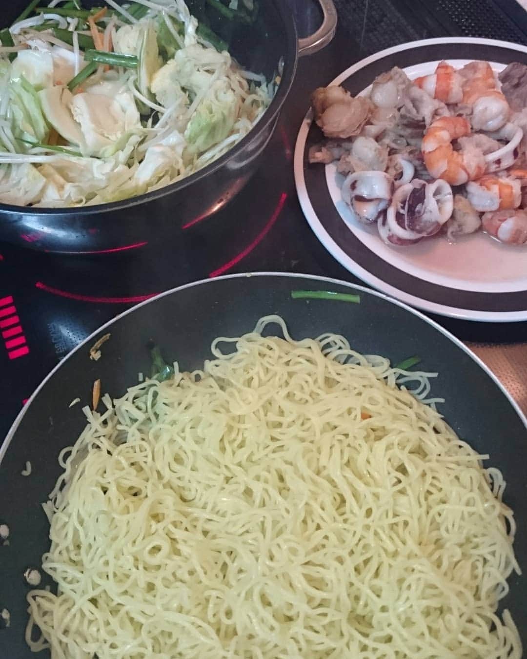 水谷雅子さんのインスタグラム写真 - (水谷雅子Instagram)「#晩ごはん#おうちごはん#dinnertime🍴  #リクエスト晩ごはん  #塩やきそば #マルちゃん塩焼きそば」7月24日 20時45分 - mizutanimasako