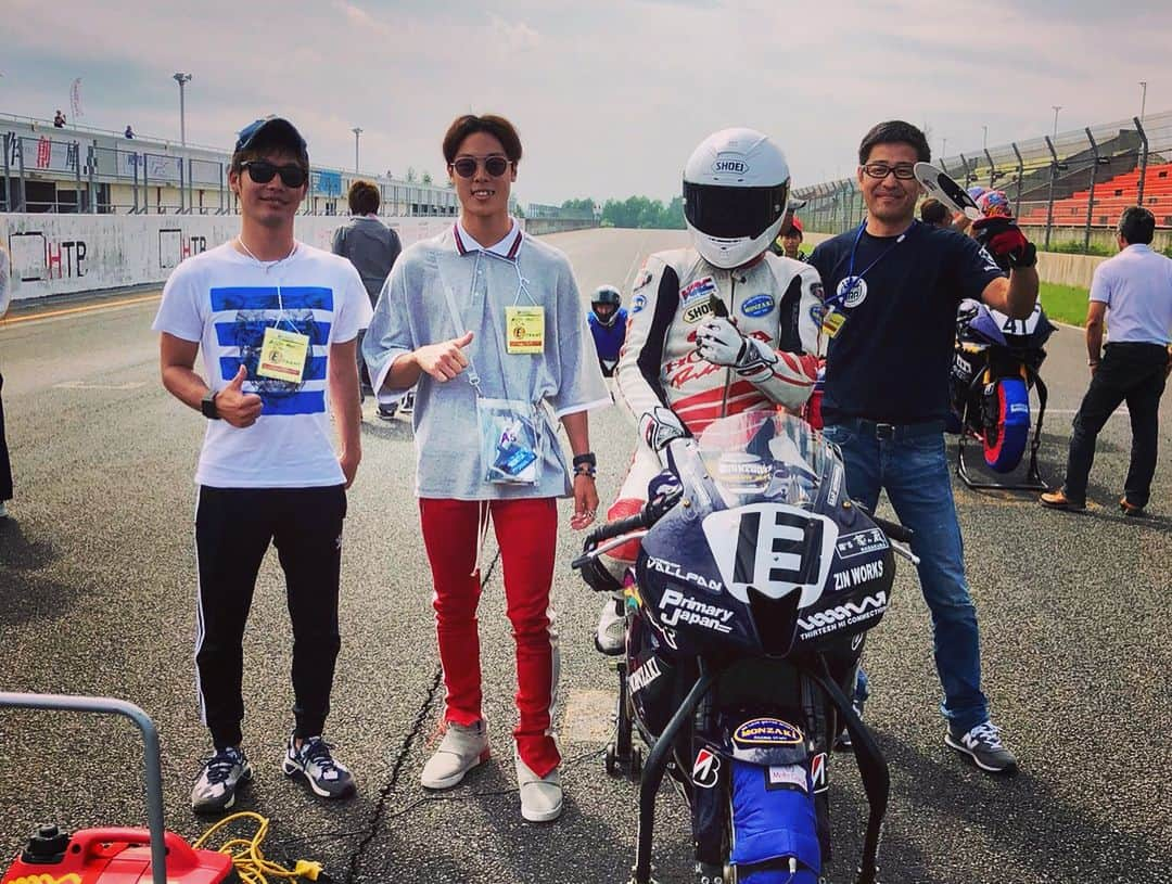 小林陵侑さんのインスタグラム写真 - (小林陵侑Instagram)「🏍💨 今週末は名寄で試合！！ 刺激をたくさんもらったので頑張れそう！！ #なまら #かっこいい  @vall.nabe」7月24日 22時57分 - ryo_koba