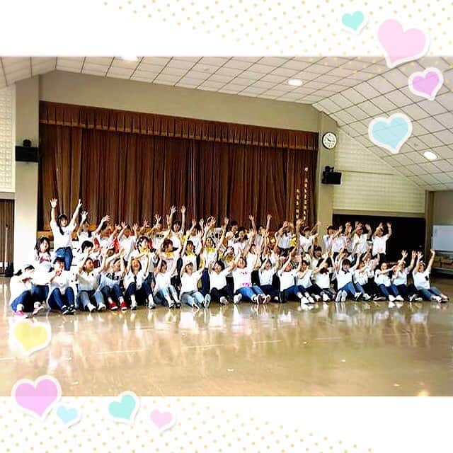 のインスタグラム：「@fukuoka_wjc  子ども学科 リズムダンス発表会 . . #福岡女子短期大学 #福岡女子短大 #福女短 #ダンス #幼児ダンス #リズムダンス #体育 #遊び #運動好き #fwjc #子ども学科 #幼稚園の先生 #保育士 #幼稚園教諭 #保育士の卵 #元気いっぱい #楽しさ #キラキラ #笑顔 #childcare #paformance  #dancepaformance  #enjoy #fun #photography #our_everyday_moments #uniteinmotherhood #japan_photo_now #japan_daytime_view」