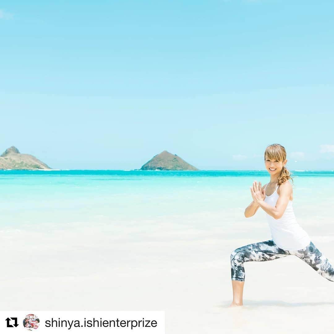 花田美恵子さんのインスタグラム写真 - (花田美恵子Instagram)「#hawaii #lanikaibeach #yoga  #ハワイ #ヨガ #イシエンタープライズ #ハワイアンヨガ #フラダンス #ワークショップ #お申込みお待ちしております ☺︎ http://www.ishienterprize.co.jp/hula/workshop.html#20180902」7月26日 16時05分 - hawaiimieko