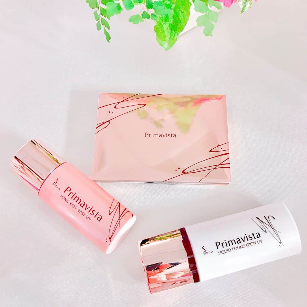 beauty news tokyoさんのインスタグラム写真 - (beauty news tokyoInstagram)「・ ベースメイクにおいて、高い評価で人気を集めている『プリマヴィスタ』が今年で10周年をむかえます👏🏻👏🏻👏🏻 ・ それを記念して、8月7日からスペシャルデザインの限定パッケージ商品が発売！！！ 上品で可愛らしいピンクゴールドに、アニバーサリーのデザートプレートをイメージしたチョコソースをさりげなくあしらったデザイン❤️ ・ なんとこのチョコソースがモチーフになっていることから、世界的人気のチョコレートブランド『マックス ブレナー』とコラボした、日本未発売のアイスクリームワッフルサンドも発売されるんです✨✨ ・ 詳しくは、後ほどサイトにてご紹介するので、ぜひお楽しみにー！」7月26日 21時34分 - beautynewstokyo