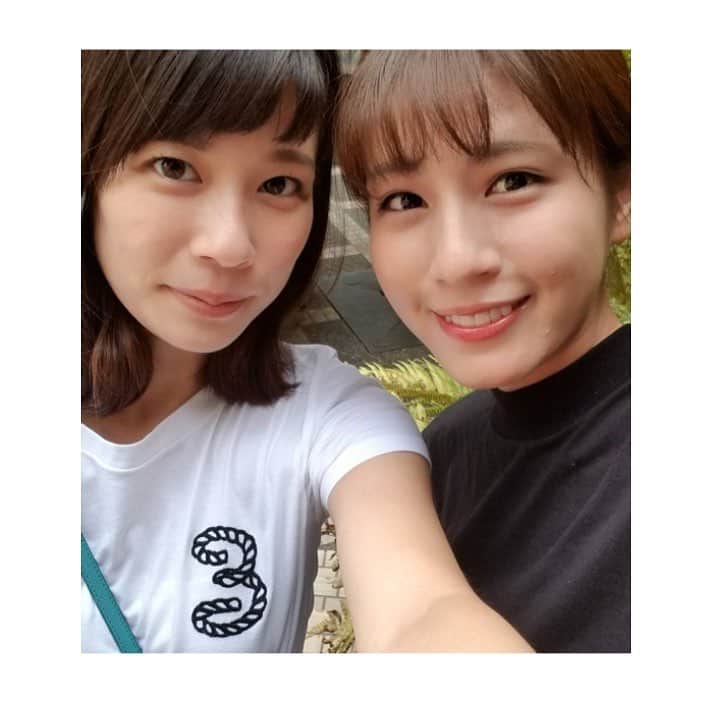 フジテレビアナウンサーのインスタグラム：「初めまして！鈴木唯です😌  フジテレビアナウンサー の公式インスタグラムが始まったということで、アナウンサーのあんな姿やこんな姿、見ていただけたらと思います✨  #ゆいのyouいいね！ ↑オヤジギャグです。笑 ご注目ください！  #初心者でなに上げていいかわからず #とりあえず同期の堤アナと #次回から秘蔵写真に乞うご期待！ #ハッシュタグの使い方なんか違う  #鈴木唯 #堤礼実 #アナウンサー」