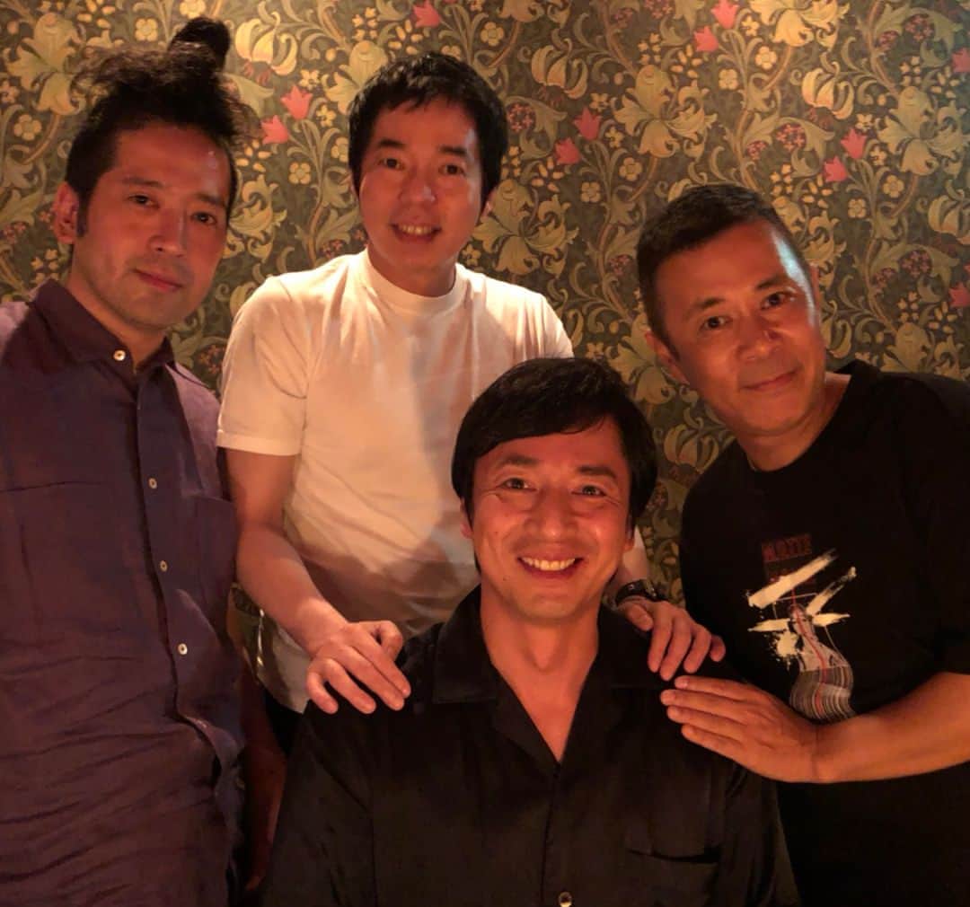岡村隆史さんのインスタグラム写真 - (岡村隆史Instagram)「アローン会にハンサムが帰ってきました。」7月27日 3時51分 - okamuradesu