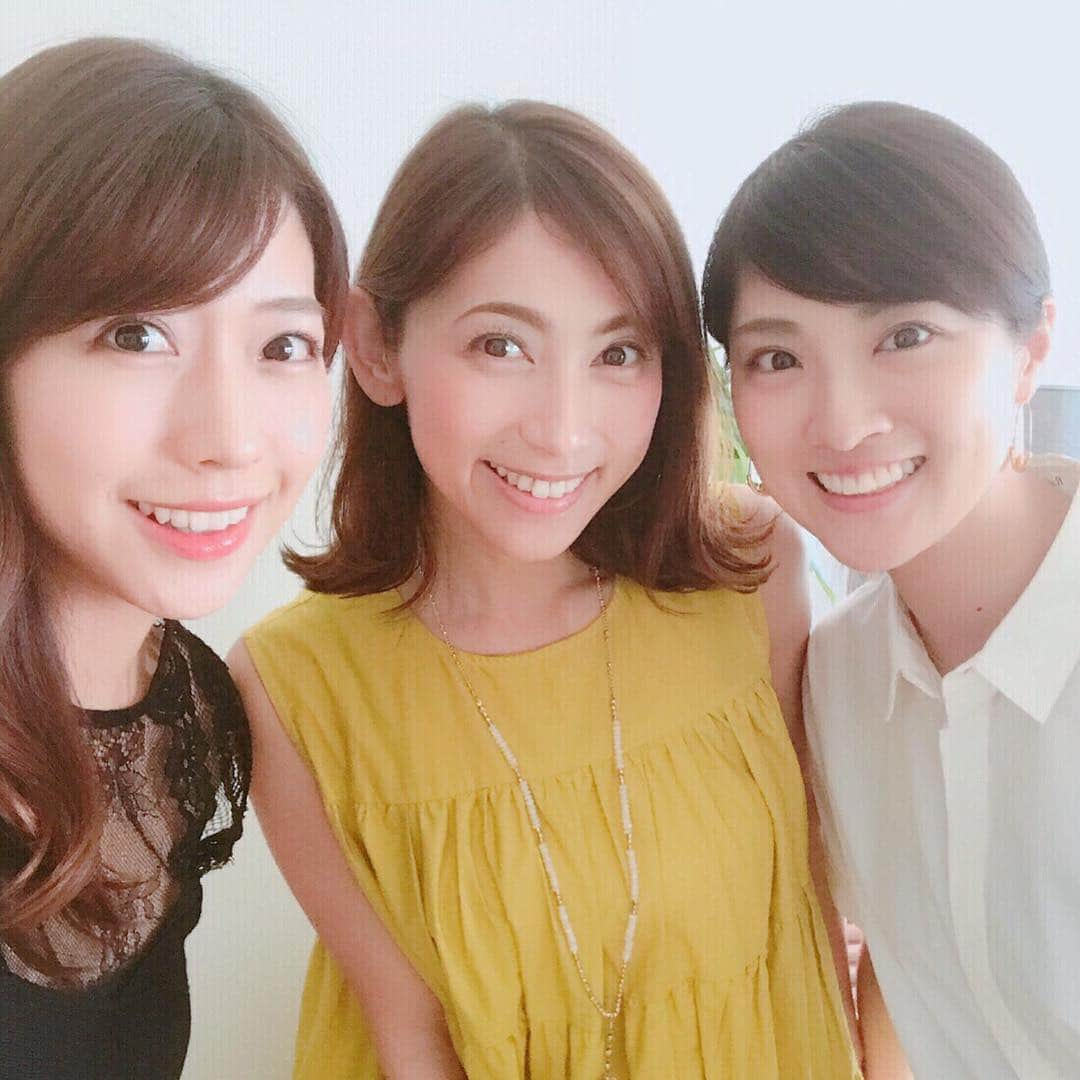 岩本乃蒼さんのインスタグラム写真 - (岩本乃蒼Instagram)「担当番組が変わっても仲良くしてくれるZIP!ファミリー😀出会いから8年。太陽のような瑠依ちゃんを前にすると、ついつい甘えてしまう結衣とワタシ。」7月28日 9時23分 - noa_iwamoto