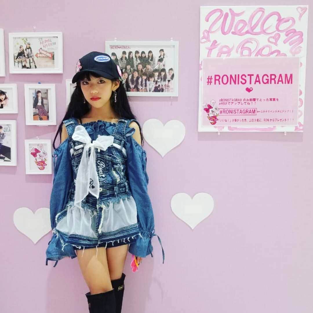 RONI WORLDのインスタグラム