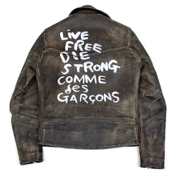 playfulさんのインスタグラム写真 - (playfulInstagram)「【新着商品】 【コムデギャルソン×ルイスレザーCOMME des GARCONS×Lewis Leathers ライトニング 青山限定 ライダースジャケット 黒赤36】(¥494,640) https://www.playful-dc.com/mobile/products/details66793.html?new  #古着ファッション #PLAYFUL #買取り #古着買取 #通販可能 #お洒落さんと繋がりたい #japan🇯🇵 #outfitstyle #coordinate #photomodel #photoshooting #photoshop #followme #commedesgarcons #lewisleathers  #instapic#instafollow#instagood#instafashion」7月28日 13時58分 - playful_dc