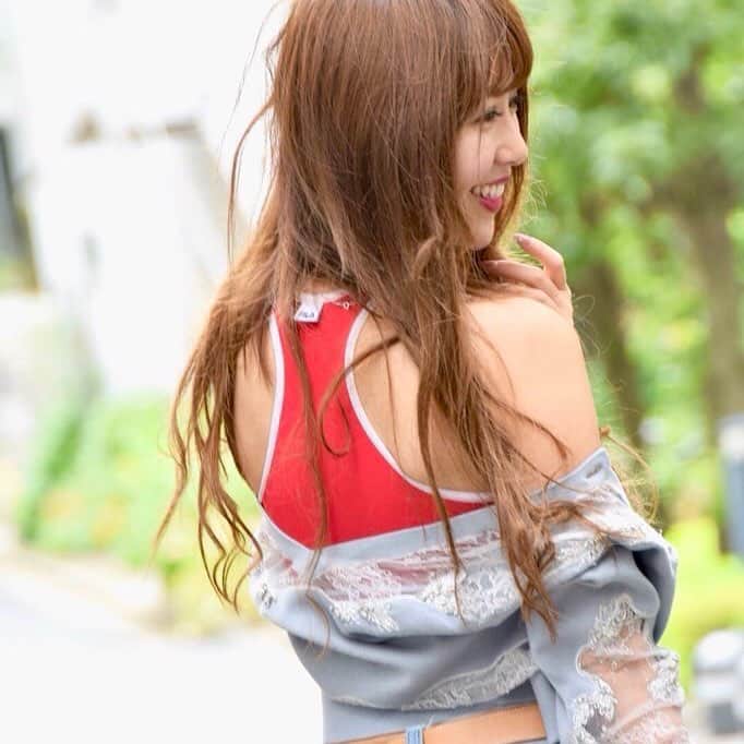 岸谷知果のインスタグラム：「スポーティーともか❤️ 2018.07.28  #レースクイーン  #写真撮ってる人と繋がりたい  #モデル#スポーティーコーデ」