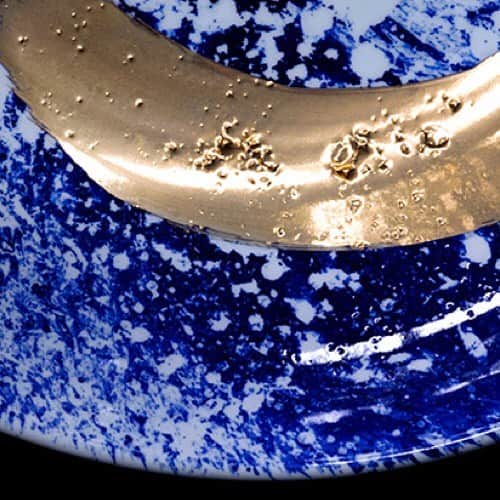佐藤可士和さんのインスタグラム写真 - (佐藤可士和Instagram)「DISSIMILAR Material: ARITA Porcelain #kashiwasato #佐藤可士和 #contemporaryart #abstractpainting #arita #pocelain」7月28日 18時26分 - kashiwasato