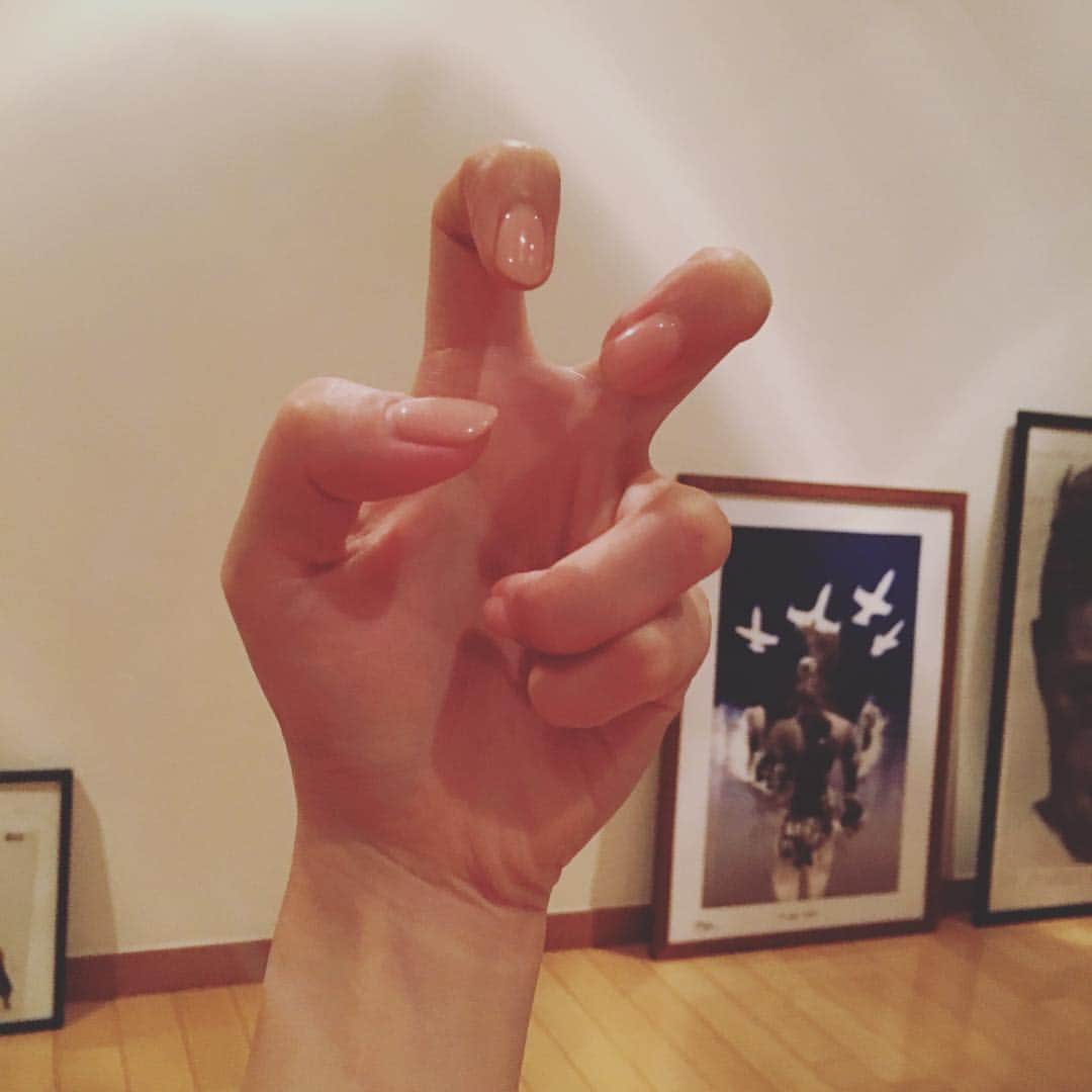 森なな子さんのインスタグラム写真 - (森なな子Instagram)「爪が伸びるとやり始めちゃう。 散魂鉄爪。 #犬夜叉 大好きでした。」7月28日 21時30分 - nanako.m1988