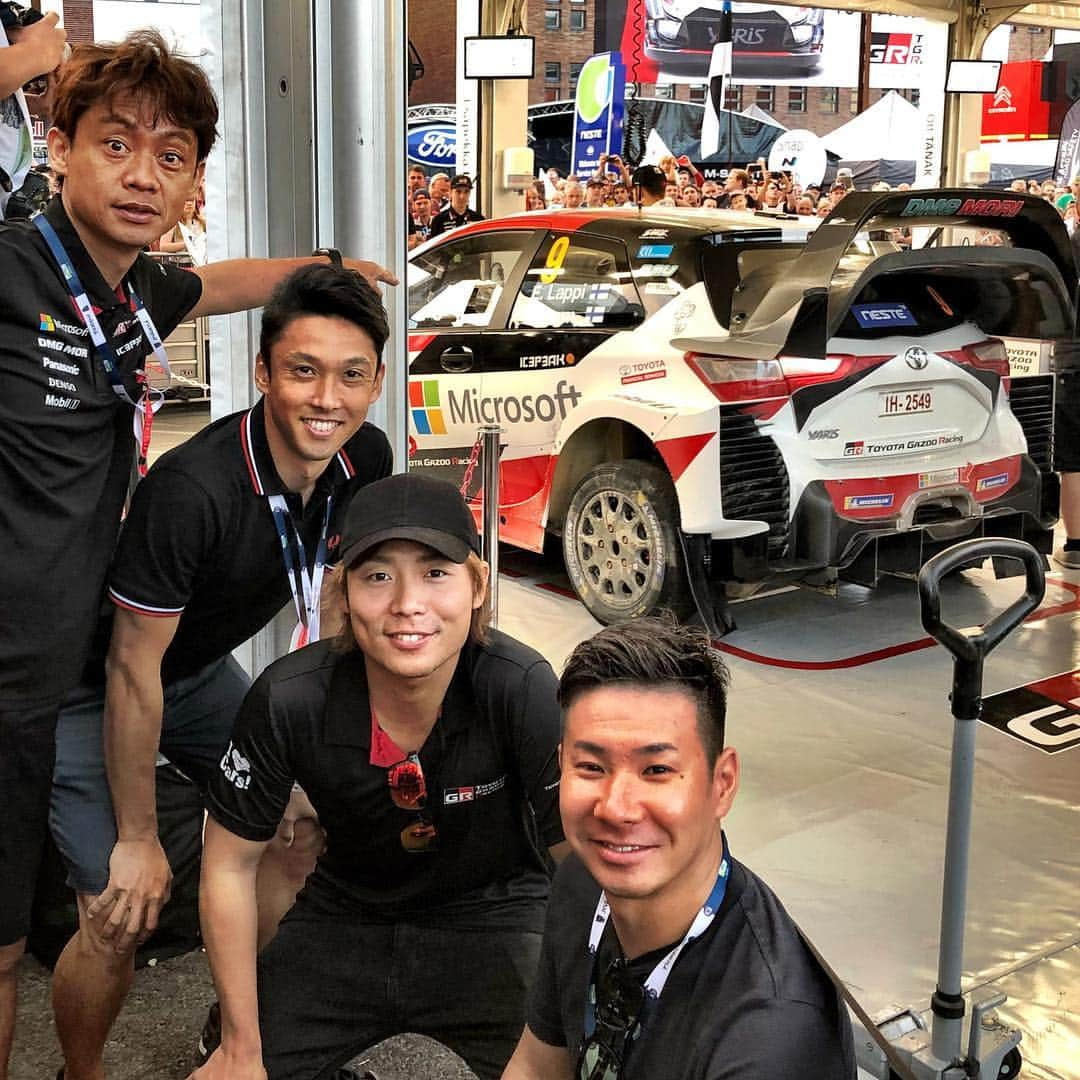 脇阪寿一さんのインスタグラム写真 - (脇阪寿一Instagram)「TGR WECドライバーが TGR WRCに！今日最後のサービスタイム 45分間のスタート！  #中嶋一貴 #小林可夢偉 #wrc #wrcjp #wec #wecjp  #supergt #wrc2 #rallyfinland  #勝田貴元 @takamotokatsuta  @kamuikobayashi」7月29日 3時26分 - juichiwakisaka