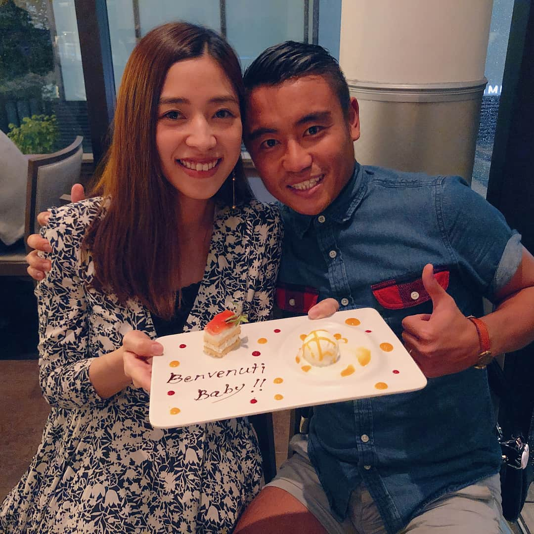 MALIAさんのインスタグラム写真 - (MALIAInstagram)「♥️♥️♥️ happy news from this cute couple 💑 同じ歳baby楽しみだな♥️✨ . #aboutlastnight🌙✨ #イタリア旦那🇮🇹 と #ブラジル旦那🇧🇷 と #爆笑dinner ✨」7月29日 8時01分 - maliarehman