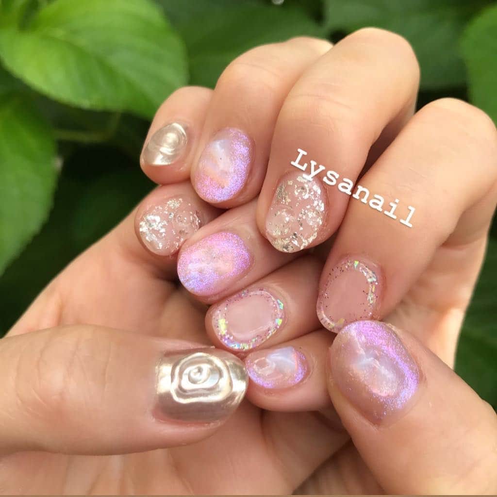 高橋有紀のインスタグラム：「new nail☺︎☺︎☺︎☺︎☺︎ #lysanail #おさかなゆきのネイル」