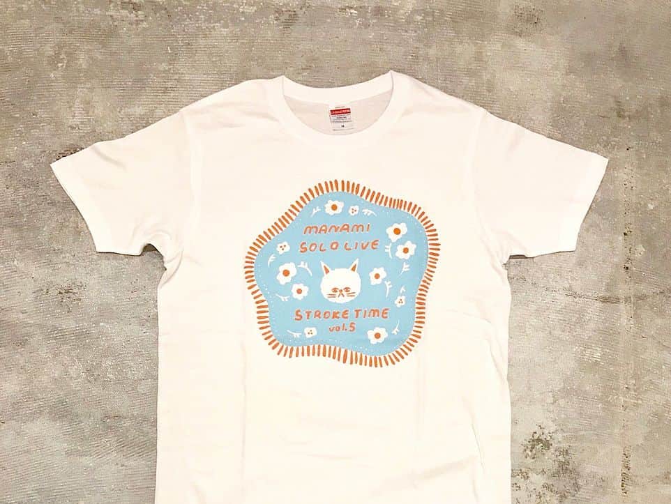 五島夕夏さんのインスタグラム写真 - (五島夕夏Instagram)「マナミさん( @manamimushiii )のソロライブ『ストロークタイム vol.5 〜ちいさいものたちの国〜』 オリジナルグッズが公開されたヨー！！ 私がイラストを描き下ろしたタオル＆Tシャツ、それにコラボZINE！ すべて、ものすごく、愛を、込めまくっております。 当日お買い上げの方には特別なおまけがあったりもします。 ぜひこの機会に、お買い求めくださいませ〜！ #goose7」8月27日 20時05分 - goto_yuuka