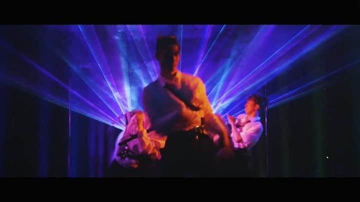 吉田拓巳のインスタグラム：「ステージのクリエイティブ創らせて頂いた都市型ナイトサーカス @thefactorytokyo Presents「SILVER FACTORY」のアフタームービーが公開！電子音楽×和楽器×ストリートパフォーマンスが一つのステージで融合するエンターテインメントです。この領域をもっと追求したい！ #silverfactory #thefactorytokyo」