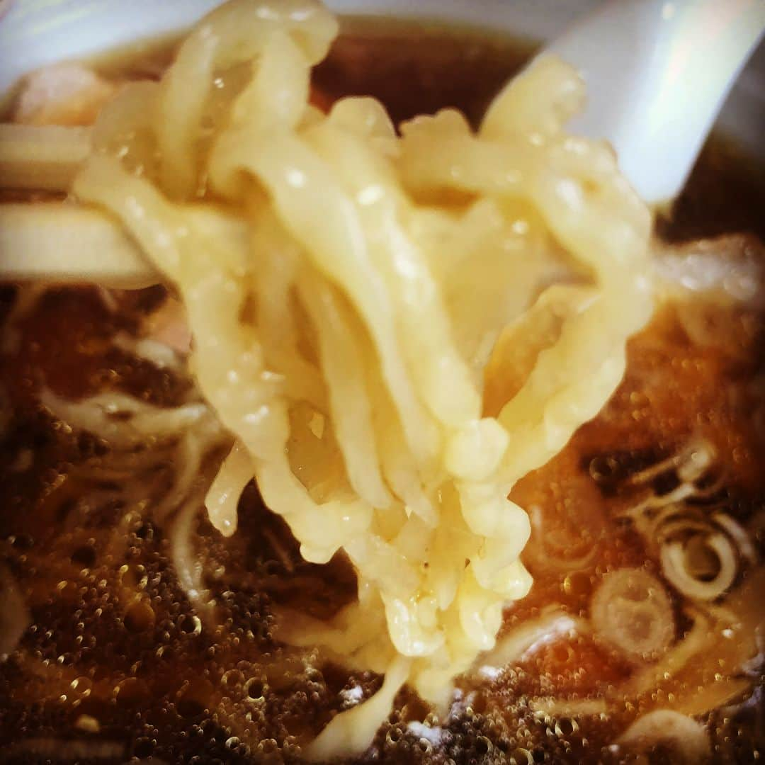 あばれる君さんのインスタグラム写真 - (あばれる君Instagram)「福島県石川町にある白河ラーメン「餐」ですね。美しいですねぇ。#白河ラーメン #ラーメン #麺スタグラム #メンスタグラム #福島県」8月24日 19時14分 - abarerukun