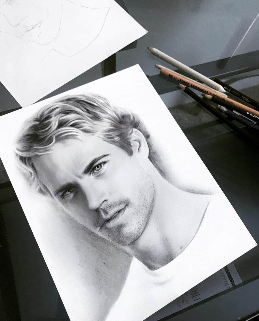 ポール・ウォーカーのインスタグラム：「✏️ by @curvaceous_wraps #FanArtFriday #TeamPW」