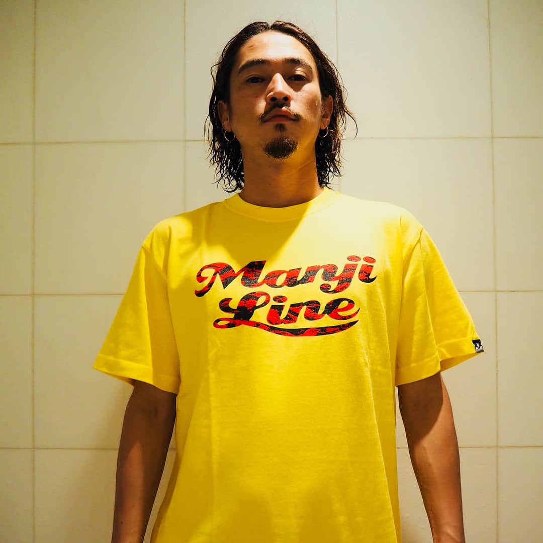 窪塚洋介のインスタグラム：「#yosukekubozuka "〜Manji  Line〜 The Last Collaboration T-shirt By DUPPIES  https://duppies.net/items/5b53e568ef843f246500647f "」