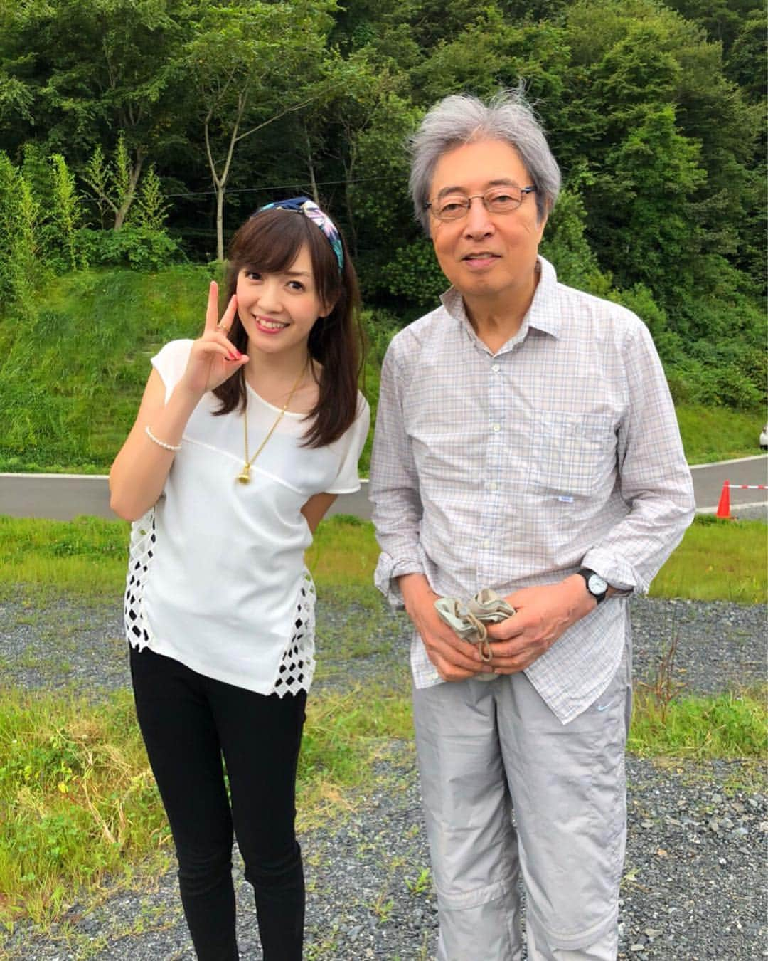 高橋万里恵さんのインスタグラム写真 - (高橋万里恵Instagram)「* 【special東北🎈】 今日は岩手県山田町で行われた、鎮守の森のプロジェクトの植樹祭の司会を😊✨ いつも一緒に植樹をしている細川さん👀 今日も沢山の木を植えてきました😊☀️☀️ . #いのちの森 #鎮守の森のプロジェクト #岩手県 #山田町 #tokyofm #今から東京帰ります #植樹 #大きく育ちますように」8月25日 17時25分 - marie__takahashi