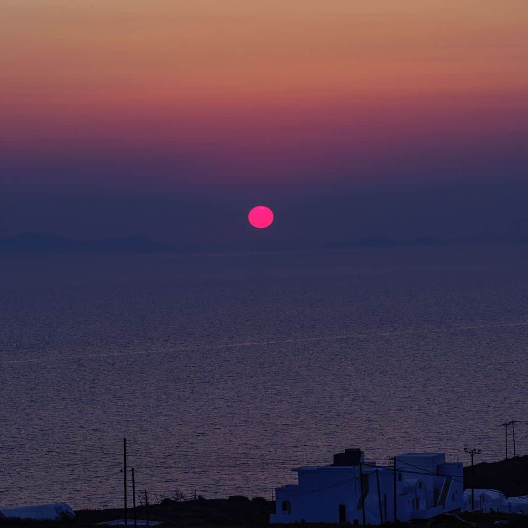 玉木宏さんのインスタグラム写真 - (玉木宏Instagram)「#sunset #greece #santorini #oia」8月25日 18時57分 - hiroshitamaki_official