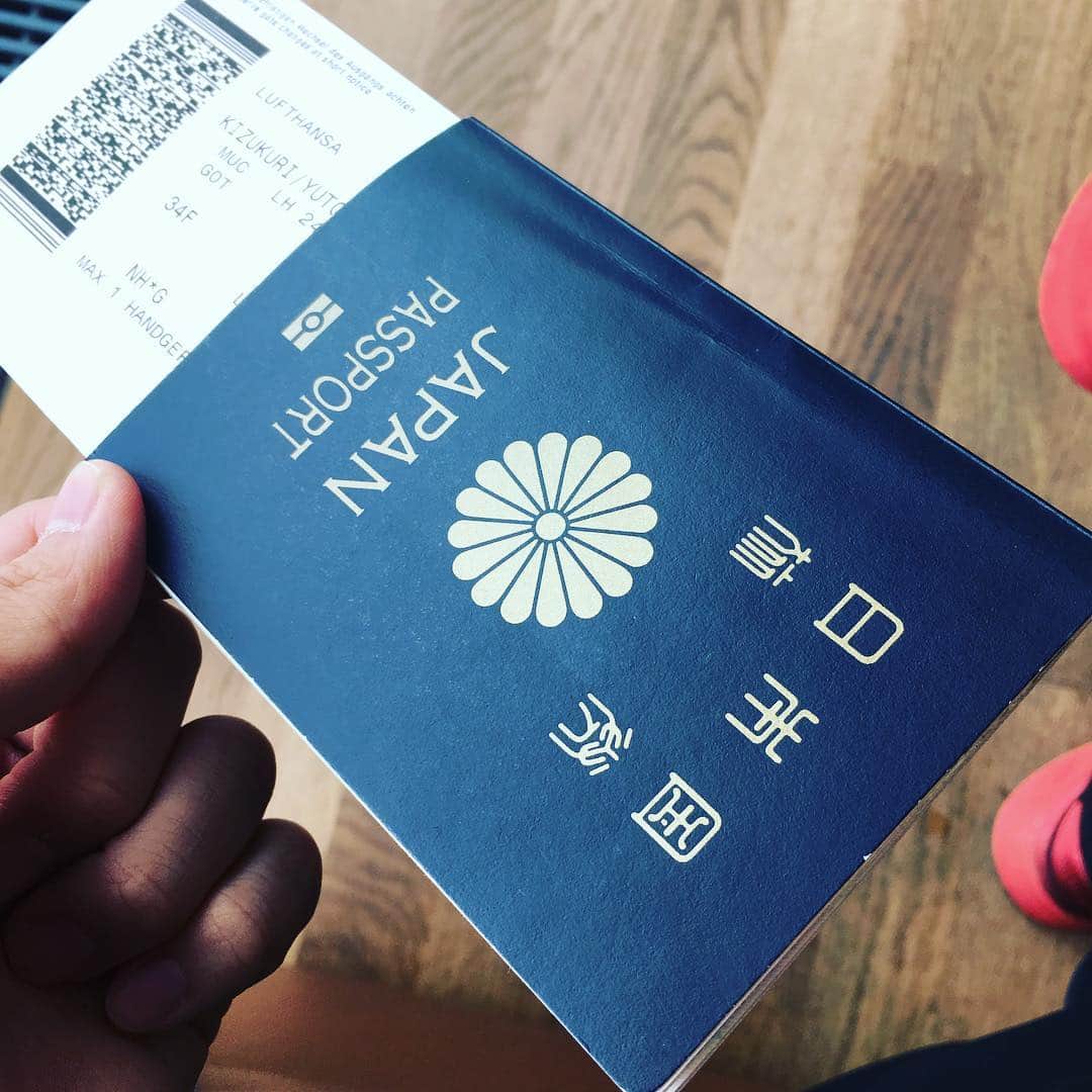 のインスタグラム：「チェコオープン終わって、そのまま武者修行してきます🇸🇪 日本が恋しいけど頑張るよー💪  日本人いなくて寂しすぎ…ヘルプ  #チェコオープン #終わり #スウェーデン #ひとり旅」